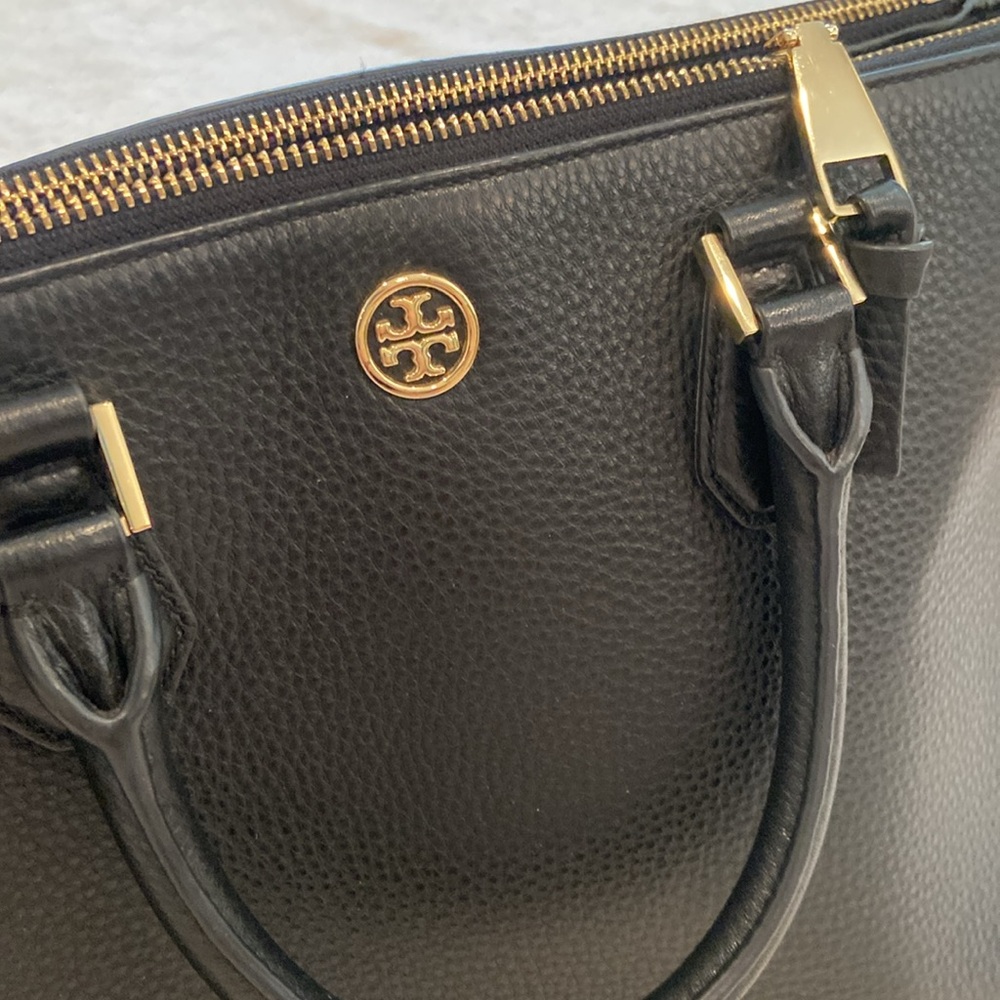 Tory Burch Robinson Black Pebbled Leather Double Zip Tote Satchel Bag - Picture 3 of 16